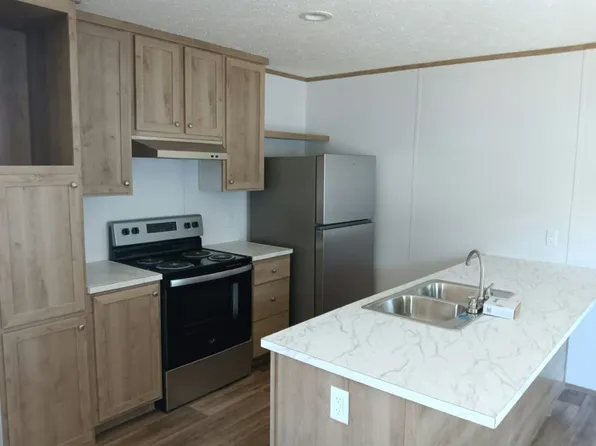 3941 Charleston Hwy #266, West Columbia, SC 29172