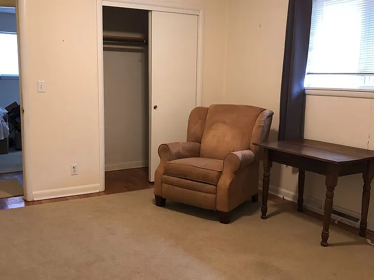 2818 S Stewart Ave — Photo 11