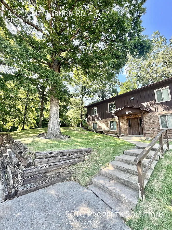 Peaceful 2-Bedroom Apartment with Wooded Backyard & Covered Patio! — Photo 4