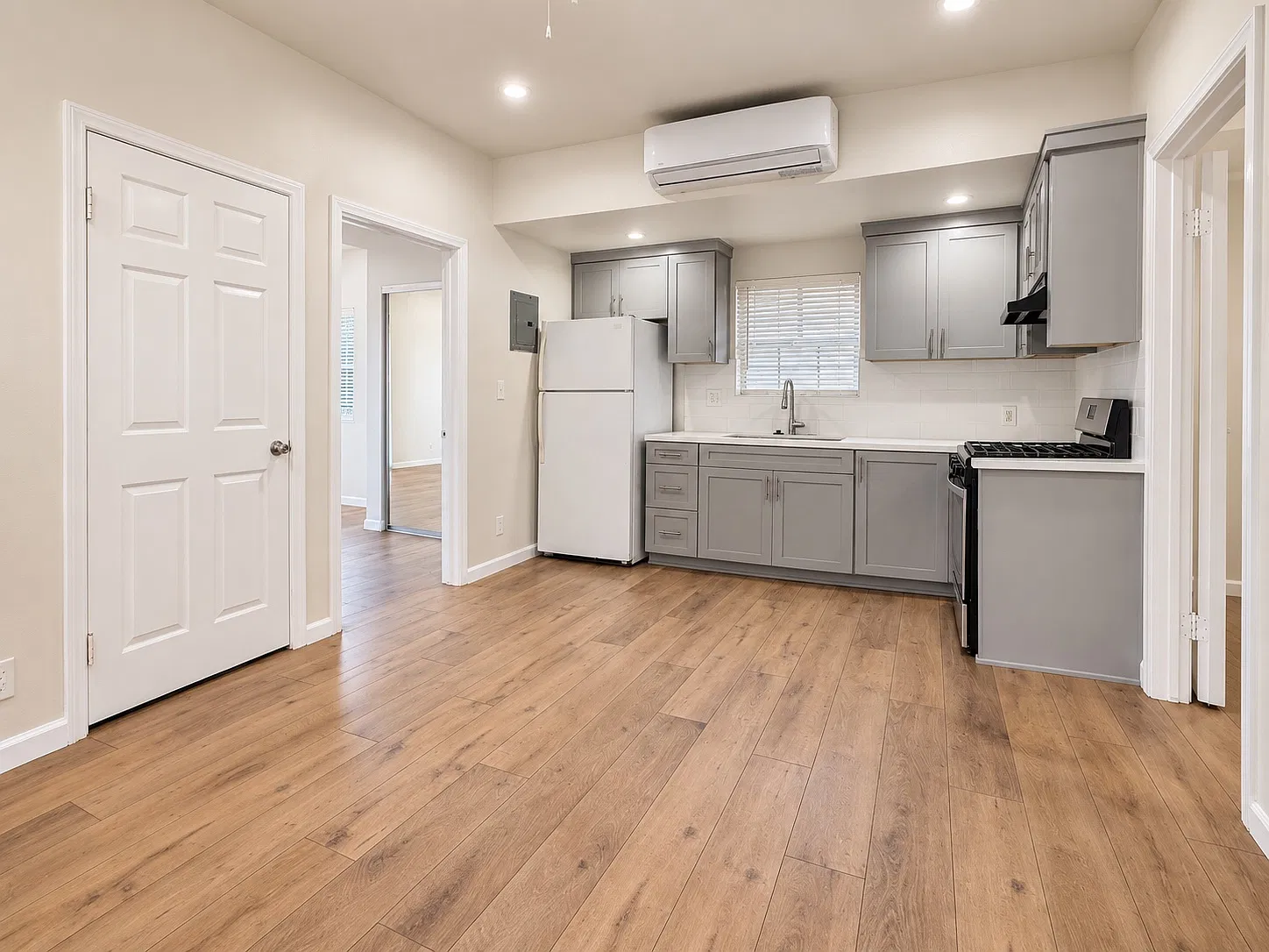 1078 E Ocean Blvd — Photo 1