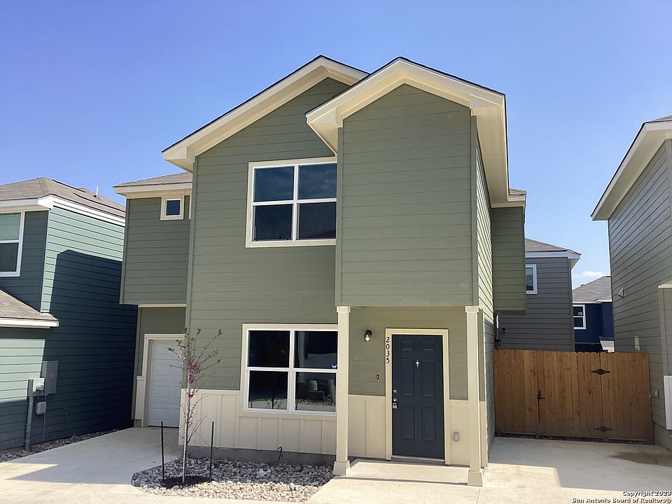 1st image of 2035 Silver Oak Dr #22-G