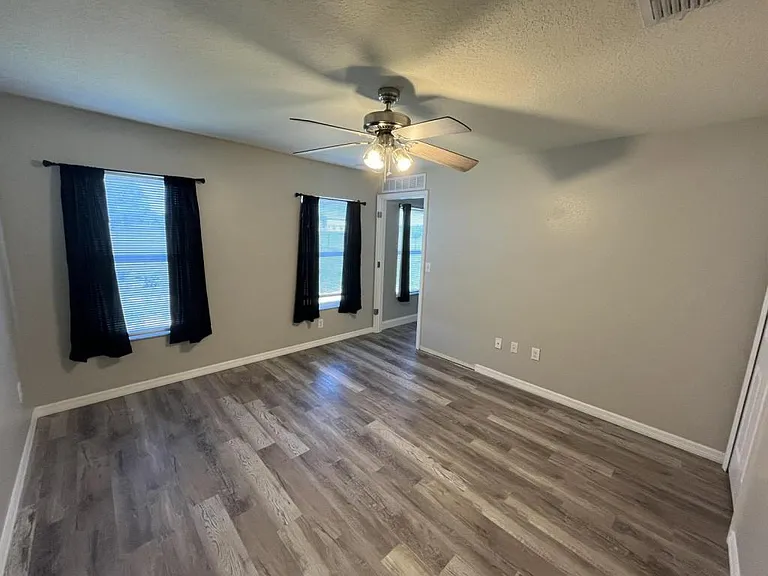 4167 Sand Ridge Blvd — Photo 10