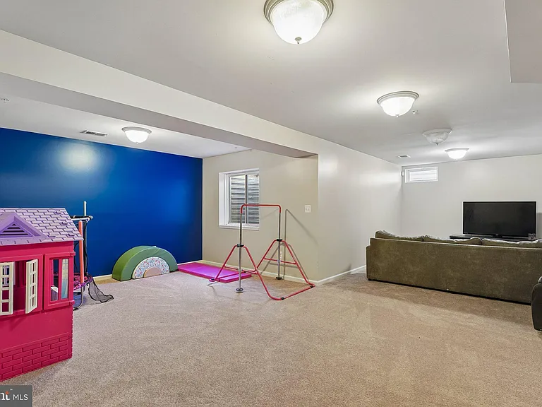 14315 Devinger Pl — Photo 20