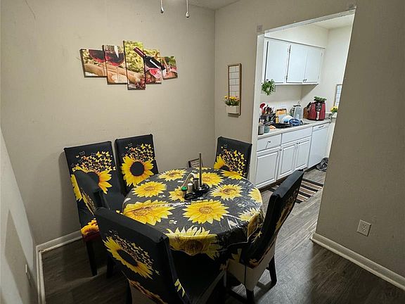 5th image of 415 Orchard Trace Ln APT 1