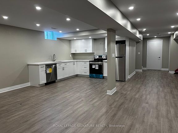 2nd image of 181 Glenforest Dr