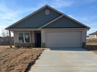 7080 Potomac Trl, Bauxite, AR 72011