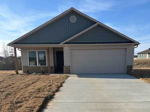 7080 Potomac Trl, Bauxite, AR 72011