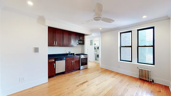 Rented by Oxford Property Group | media 12