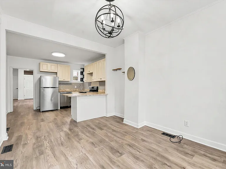 1931 W Passyunk Ave #1 — Photo 5