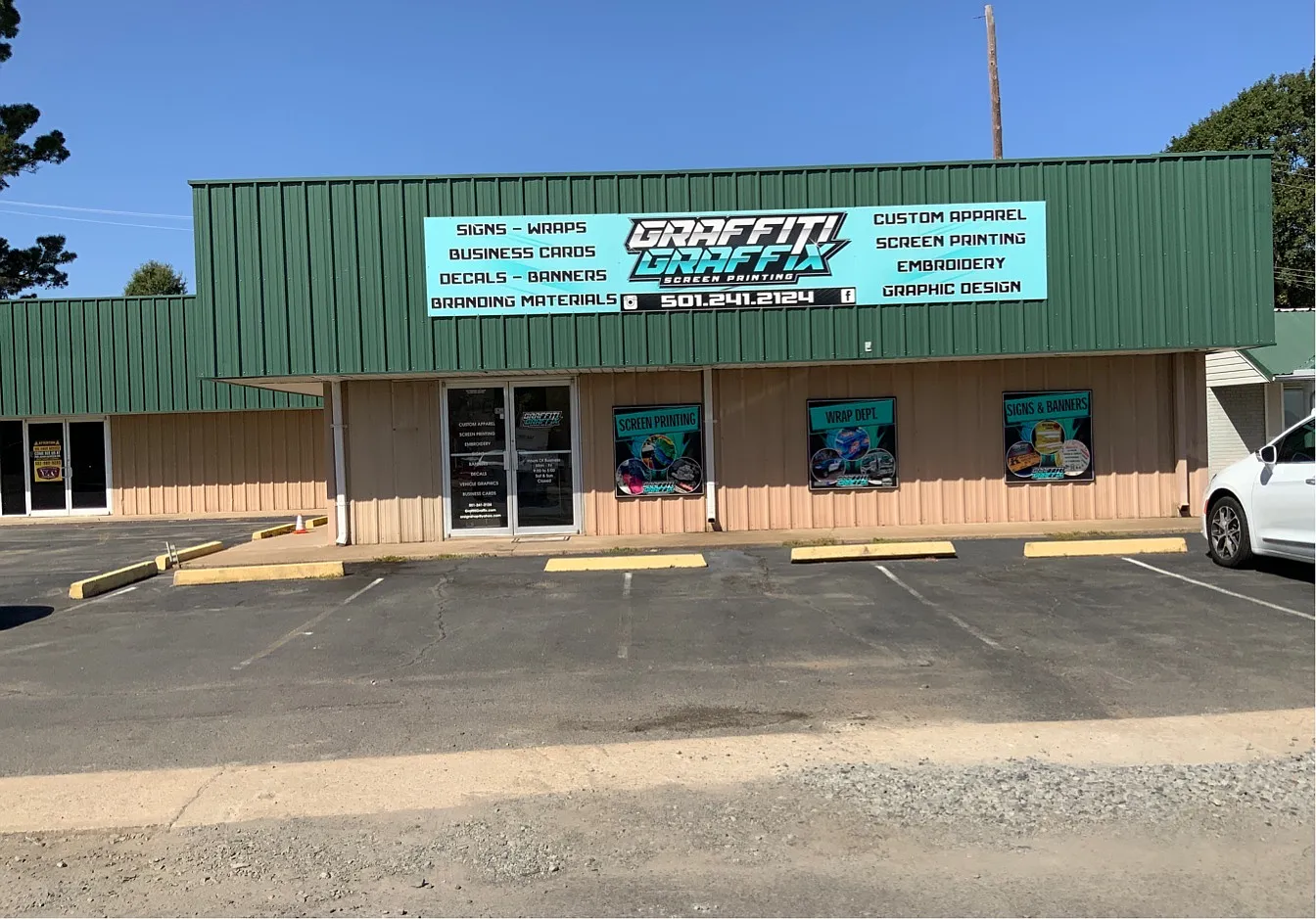 Johnson Plaza Shopping Center - 1300 Commercial Retail — Photo 1