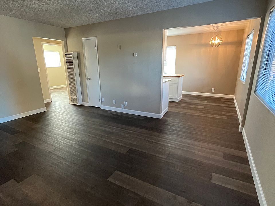 1st image of 1802 Amelia Way APT 4