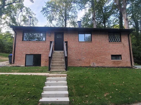 6705 Tomlinson Ter, Cabin John, MD 20818