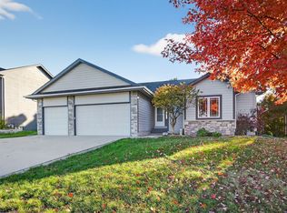 2211 SE Clover Ridge Dr, Ankeny, IA 50021