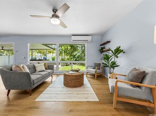 565 Auwina St, Kailua, HI 96734