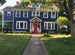 33 W Main St, Mayfield, NY 12117