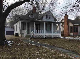 503 S 3rd St, Clinton, MO 64735