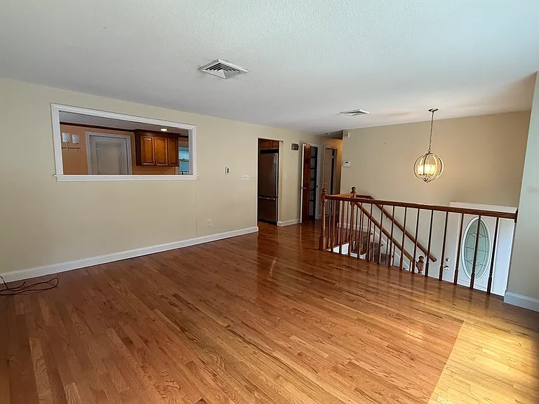 9 Brookdale Cir — Photo 7