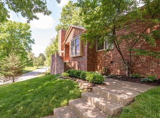 2616 E Windermere Woods Dr, Bloomington, IN