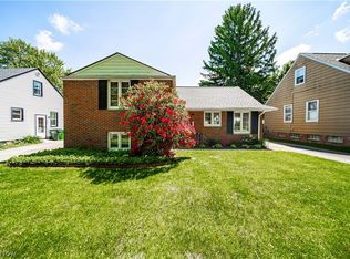 1201 Worton Blvd, Mayfield Heights, OH 44124