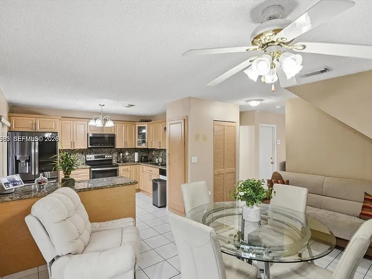 13741 SW 160th Ter — Photo 7
