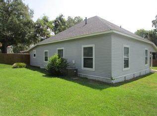 311 Fincher Dr, Maud, TX 75567