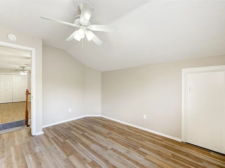 5255 Beaverbrook Dr — Photo 41