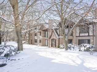 2807 Glenwood Lansing Rd APT 112, Lynwood, IL 60411