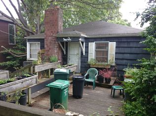8062 31st Ave NW, Seattle, WA 98117