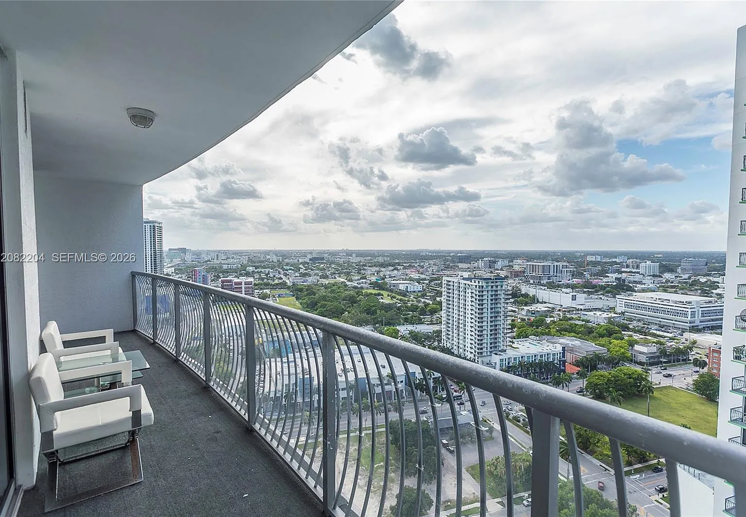Opera Tower Condo — Photo 1