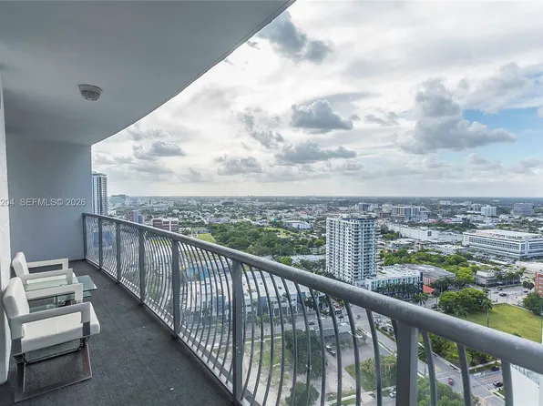 1750 N Bayshore Dr, Miami, FL