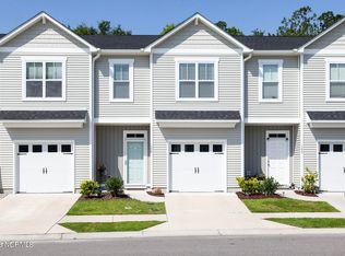 139 Aspen Rd, Hampstead, NC 28443