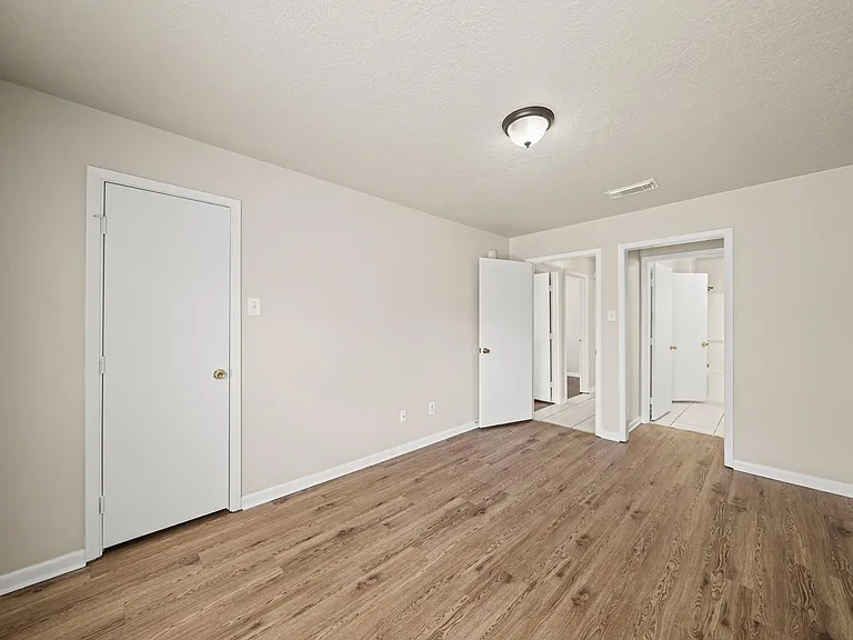 12602 Folkcrest Way #B — Photo 12