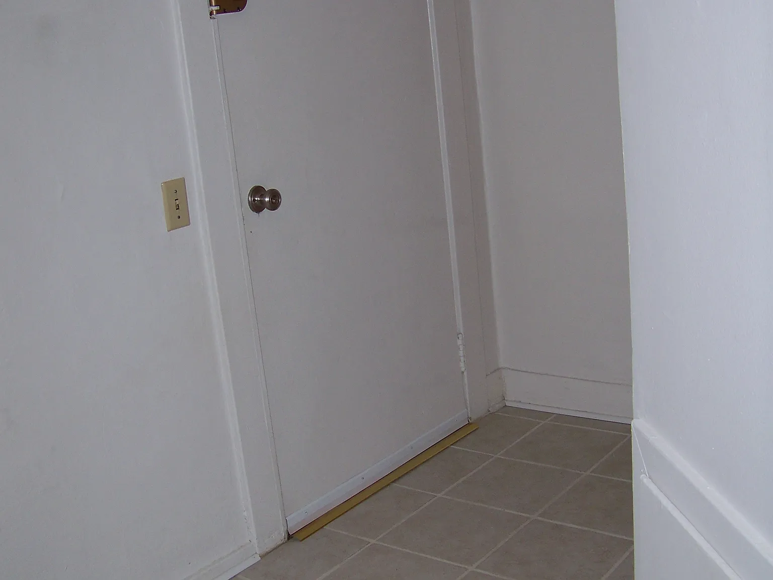 Studio, 500 sqft, $1,525 — Photo 3