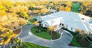 782 Eagle Creek DR #202