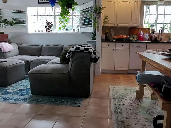 5th image of 1715 SW 21st Street