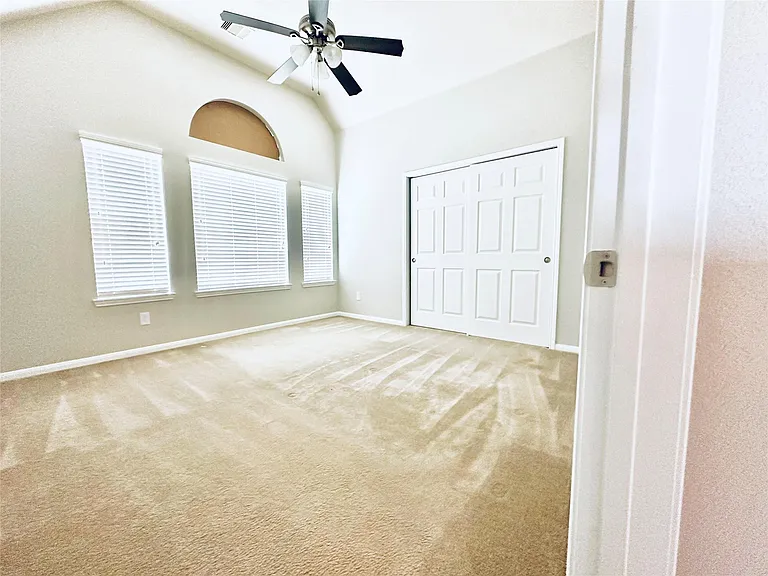 5331 Seabird St — Photo 4