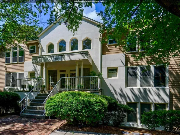 1026 28th Pl S APT 5, Birmingham, AL 35205