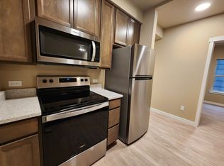 Modern 3-Bedroom Apartments Near WWU, Bellingham, WA 98225
