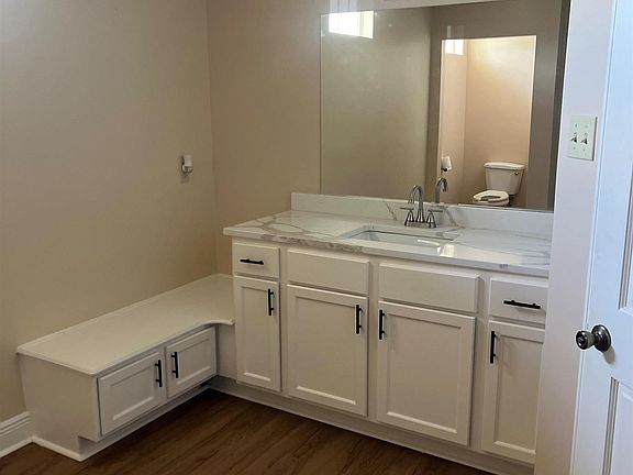 5th image of 13128 Lamar Moran Rd