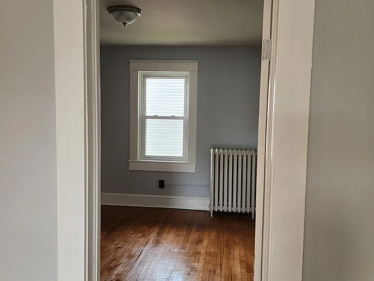 2806 Silver Hill Ave — Photo 10