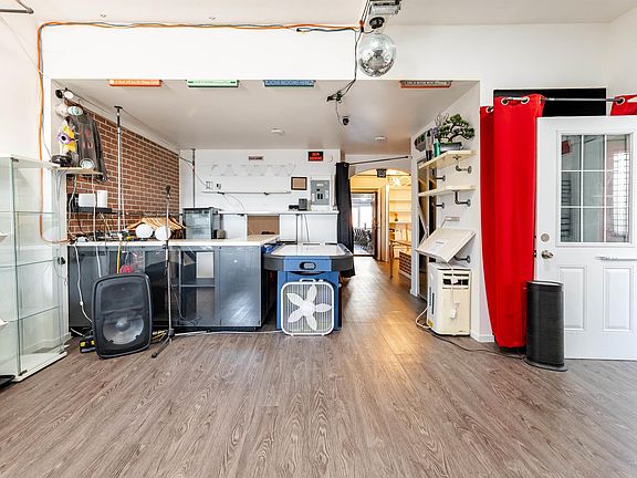 5th image of 12742 Fort Rd NW