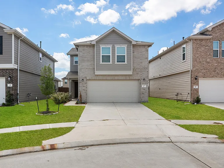 647 Ash Mill Dr — Photo 1