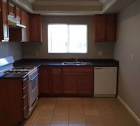 2nd image of 16 Tillman Cir