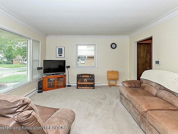 4th image of 1328 Boynton Dr