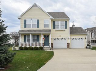 7410 Horseshoe Cir, Kalamazoo, MI 49009