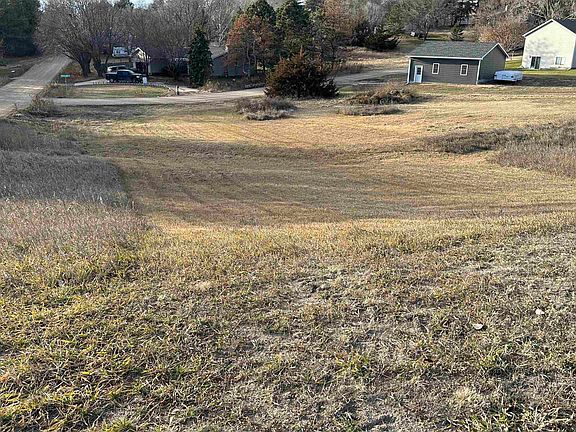 4th image of 42 & 49 Highland Dr