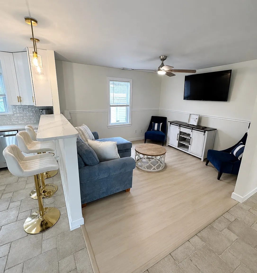 2 bed, 864 sqft, $1,650 — Photo 3