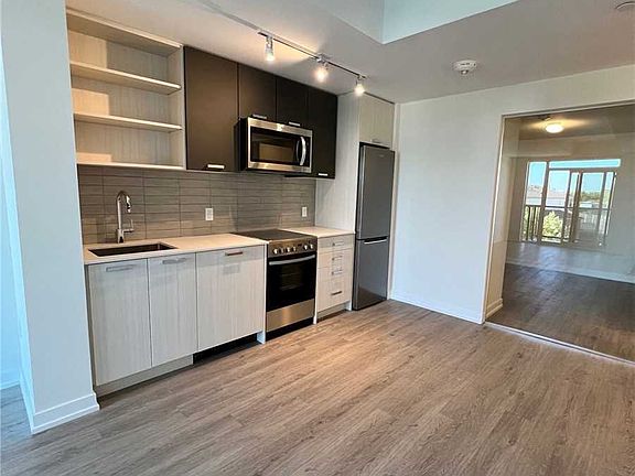2nd image of 2300 Saint Clair Ave W #428