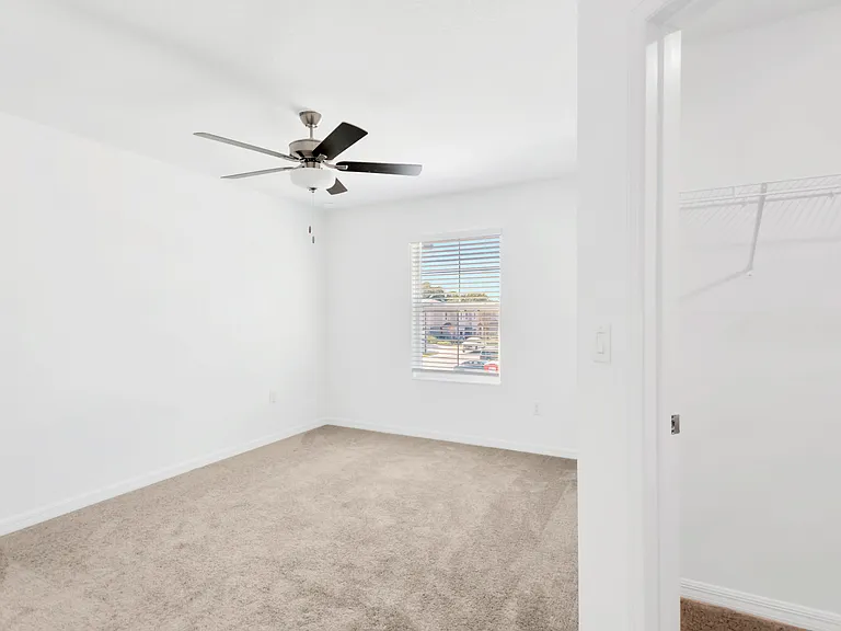 6032 Shiner St — Photo 28
