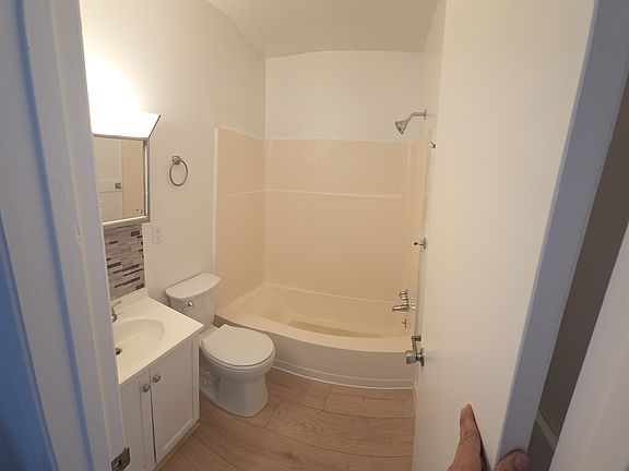 4th image of 61 Skyview Cir #61